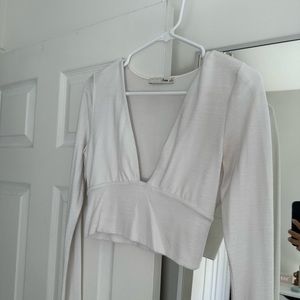 ARITZIA WILFRED FREE NEVER WORN ZENITH LONG SLEEVE WHITE TOP